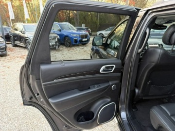 Jeep Grand Cherokee IV Terenowy Facelifting 2016 3.0 CRD 250KM 2018 Jeep Grand Cherokee 3.0 CRD 250kM! Summit! Salon, zdjęcie 18