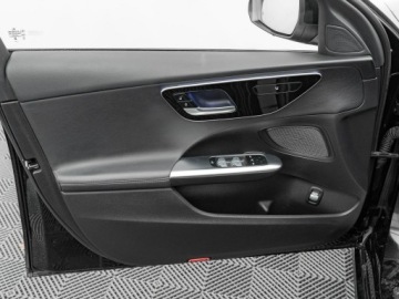 Mercedes Klasa C W206 Limuzyna 1.5 180 170KM 2023 Mercedes C 180 GD8L034#180 mHEV Avantgarde, zdjęcie 10