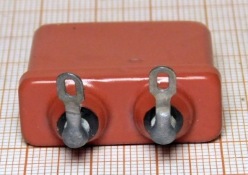 Конденсатор 1uF 300V MBG0 [041]14