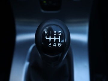 Volvo S40 II 2.0 D 136KM 2009 Volvo S40 2.0 D, Salon Polska, Klima, Klimatronic, zdjęcie 15