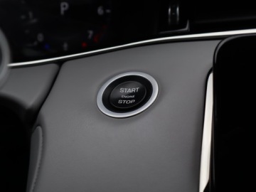 Land Rover Range Rover Evoque II SUV 2.0 Si4 200KM 2019 Land Rover Range Rover Evoque P200 AWD, zdjęcie 17