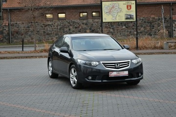 Honda Accord VIII Sedan 2.0 VTEC 156KM 2012 Honda Accord 2.0i-VTEC 156KM Manual X.2012r. Salon, zdjęcie 6