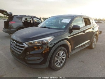 Hyundai Tucson III 2018 Hyundai Tucson 2018 Hyundai Tucson SE FWD 2.0 Benzyna 164KM, zdjęcie 1