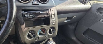 Ford Fiesta VI 2002 Ford Fiesta Ford Fiesta 1.4TDCI 2002r, 5 drzwi klimatyzacja alufelgi 1.4, zdjęcie 5