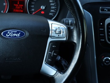 Ford Mondeo IV Kombi 1.6 Duratorq TDCi 115KM 2011 Ford Mondeo 1.6 TDCi, Klima, Klimatronic, zdjęcie 19