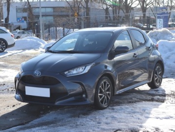 Toyota Yaris IV Hatchback 1.5 Hybrid Dynamic Force 116KM 2022 Toyota Yaris 1.5 VVT-i Hybrid, Salon Polska, zdjęcie 1