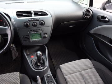 Seat Leon II 1.6 MPI 102KM 2008 Seat Leon 1.6, Klima, Podgrzewane siedzienia,ALU, zdjęcie 7