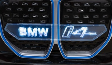 Детский игрушечный автомобиль BMW i4 на аккумуляторе, Красный + Бесплатный старт + EVA + Экокожа
