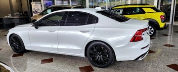 Volvo S60 III 2021 Volvo S60 2.0 Turbo benzyna 250 km. 4x4 Najbogatsza wersja wyposazenia 2.0, zdjęcie 17