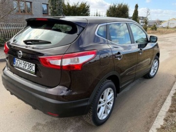 Nissan Qashqai II 2015 Nissan Qashqai Sliczny Qashqai 1.2Benz.115KM Polski Salon Klimatron Parktr, zdjęcie 7