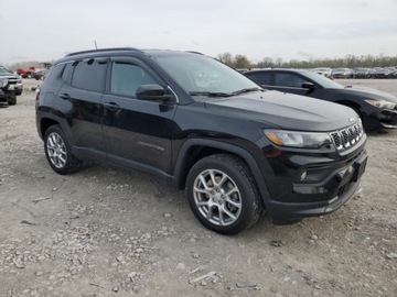 Jeep Compass II 2024 Jeep Compass 2024 2.0L Turbo AWD 2.0 Benzyna 200KM, zdjęcie 3