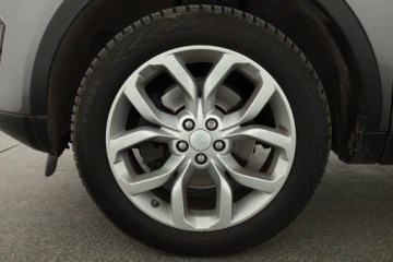 Land Rover Discovery Sport SUV 2.0 TD4 180KM 2017 Land Rover Discovery Sport TD4, Salon Polska, zdjęcie 11