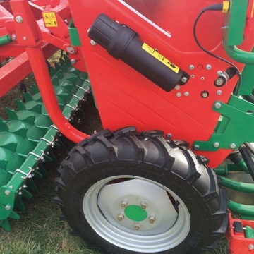 ИНСТРУМЕНТАЛЬНАЯ ТРУБА, ящик, контейнер для инструментов QUAD