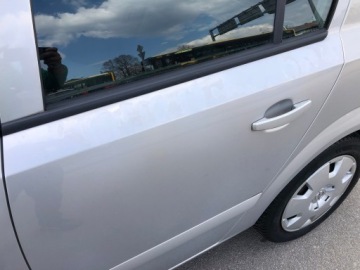 Opel Astra H Hatchback 5d 1.8 ECOTEC 125KM 2005 OPEL ASTRA 1.8 BENZYNA KLIMA Z NIEMIEC, zdjęcie 23