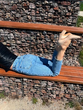 ЖЕНСКИЕ БЕЖЕВЫЕ ЗАМШЕВЫЕ ТУФЛИ 40