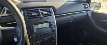 Mercedes Klasa B W245 180 CDI 109KM 2007 Mercedes-Benz Klasa B Mercedes B180 2.0D 2007r, 6 biegow klima 2.0 Diesel, zdjęcie 5