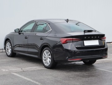 Skoda Octavia IV Liftback 1.5 TSI EVO 150KM 2024 Skoda Octavia 1.5 TSI, Salon Polska, Serwis ASO, zdjęcie 3