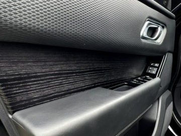 Land Rover Range Rover Velar SUV 2.0 Si4 250KM 2019 Land Rover Range Rover VELAR R DYNAMIC S P250, zdjęcie 24