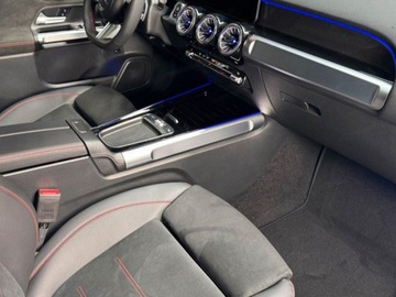Mercedes GLB SUV Facelifting 2.0 220 190KM 2025 MERCEDES-BENZ GLB 220 4-Matic AMG Line 2.0 (190KM) 2025, zdjęcie 5