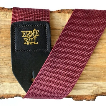Ernie Ball Burgundy pasek do gitary