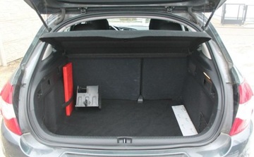 Citroen C4 II Hatchback 5d 1.6 HDi 92KM 2014 Citroen C4 1.6 Diesel 92KM, zdjęcie 11