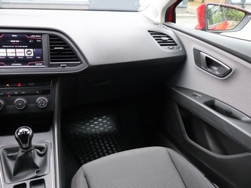 Seat Leon III ST Facelifting 1.6 TDI 115KM 2020 Seat Leon 1.6 TDI, Salon Polska, Klima, Tempomat, zdjęcie 7
