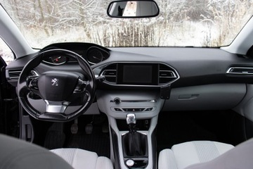 Peugeot 308 II Hatchback 5d 1.6 THP 125KM 2013 PEUGEOT 308 II 1.6 125KM | KEYLESS | Bluetooth | Ksenon | Książka Serwisowa, zdjęcie 11