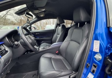 Toyota C-HR I Crossover 1.8 Hybrid 122KM 2017 Toyota C-HR Toyota C-HR 1.8 Hybryda 122KM, zdjęcie 12