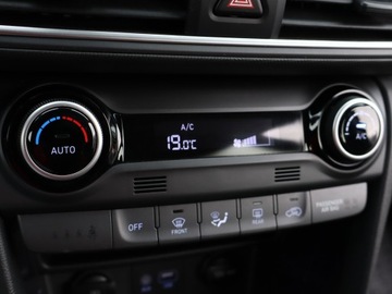 Hyundai Kona I Crossover 1.0 T-GDI 120KM 2019 Hyundai Kona 1.0 T-GDI, Salon Polska, zdjęcie 14