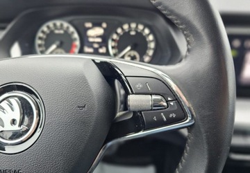 Skoda Octavia IV Kombi 2.0 TDI 150KM 2022 Skoda Octavia nowy Rozrzad i Hamulce - Czujniki - Kamera - Stan bdb - Fakt, zdjęcie 15