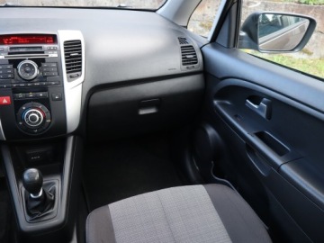 Kia Venga Mikrovan 1.4 DOHC CVVT 90KM 2013 Kia Venga 1.4 CVVT, 1. Właściciel, GAZ, Klima, zdjęcie 7