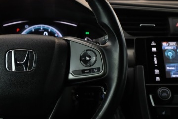 Honda Civic X Hatchback 5d 1.0 VTEC Turbo 129KM 2018 Honda Civic 1.0 VTEC Turbo, Salon Polska, Automat, zdjęcie 17