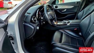 Mercedes Klasa C W205 2016 Mercedes-Benz Klasa C Mercedes-Benz C 300 4 MATIC 2.0 Benzyna 245KM, zdjęcie 16