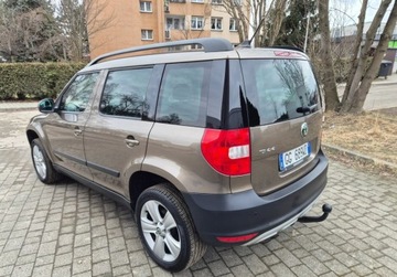 Skoda Yeti Minivan 2.0 TDI CR DPF 110KM 2012 Skoda Yeti 2.0 TDI 4x4 bez rdzy Import Wlochy NAVI HAK 2.0 Diesel 110KM, zdjęcie 5