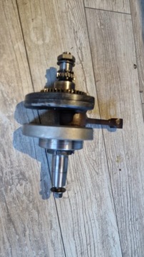 Коленчатый вал Suzuki XF 650 со свободным виндом.