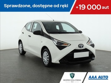 Toyota Aygo II Hatchback 3d Facelifting 1.0 VVT-i 72KM 2019 Toyota Aygo 1.0 VVT-i, Salon Polska