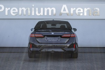 BMW Seria 5 G90-91 Touring 2.0 520d 197KM 2026 BMW 520 xDrive Limuzyna - DEMO - Koła zimowe w, zdjęcie 6