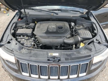 Jeep Grand Cherokee IV 2016 Jeep Grand Cherokee Overland 2016 3.6l 3.6 Benzyna 295KM, zdjęcie 6