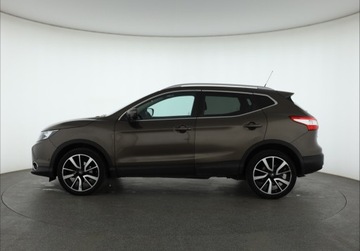 Nissan Qashqai II Crossover 1.6 DIG-T 163KM 2015 Nissan Qashqai 1.6 DIG-T, Salon Polska, zdjęcie 2
