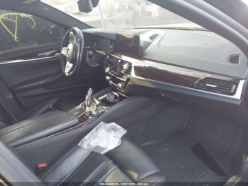 BMW Seria 5 G30-G31 2018 BMW Seria 5 BMW 540I 3.0 Benzyna 335KM, zdjęcie 7