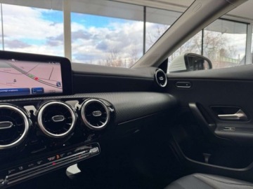 Mercedes CLA C118/X118 Coupe Facelifting 1.3 200 163KM 2024 Mercedes-Benz CLA 7G-DCT LED Kamera CarPlayAndroid Auto Podgrzewane fo, zdjęcie 24