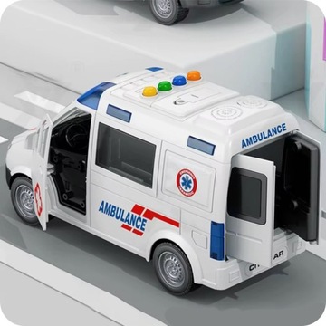 AMBULANS KARETKA POGOTOWIA ZABAWKA (ŚWIATŁA I DŹWIĘKI) AUTO SAMOCHÓD