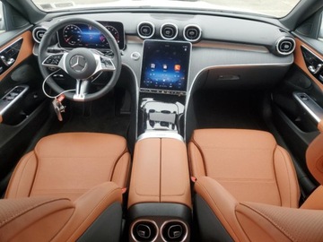Mercedes Klasa C W206 2025 Mercedes-Benz Klasa C 300, 2025r., 4x4, 2.0L 2.0 Benzyna 255KM, zdjęcie 6
