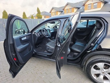 Volvo XC40 Crossover 1.5 T3 156KM 2018 Volvo XC 40 ___T3 Benzyna 156KM FULL LED Virtual Skora Panorama HarmanKard, zdjęcie 20