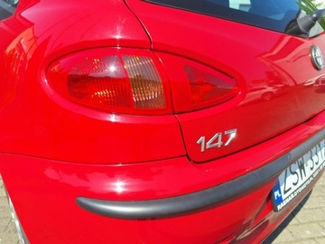 Alfa Romeo 147 Hatchback 1.6 i 16V T.Spark 120KM 2002 Alfa Romeo 147, zdjęcie 7
