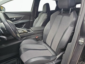 Peugeot 3008 II Crossover Facelifting  1.2 PureTech 130KM 2022 Peugeot 3008 Allure S&amp;S EAT8, Polski salon, zdjęcie 11