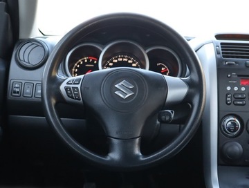 Suzuki Grand Vitara II SUV 1.6 i 16V 106KM 2006 Suzuki Grand Vitara 1.6, 4X4, Klima, zdjęcie 14