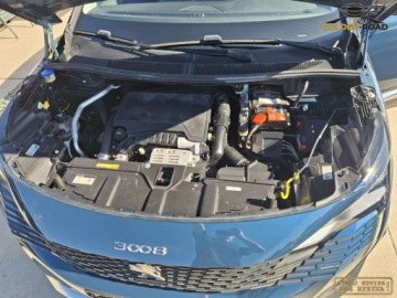 Peugeot 3008 II Crossover Facelifting  1.2 PureTech 130KM 2021 Peugeot 3008 1,2 130KM automat navi kamera alu led pdc oplacony 1.2 130KM, zdjęcie 25