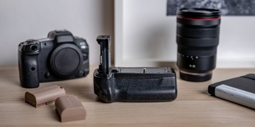 Аккумуляторная ручка Newell BG-R10 для Canon EOS R5/R6
