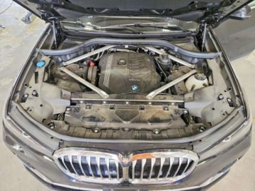 BMW X7 2022 BMW X7 Xdrive40i 2022 3.0 Benzyna 335KM, zdjęcie 6